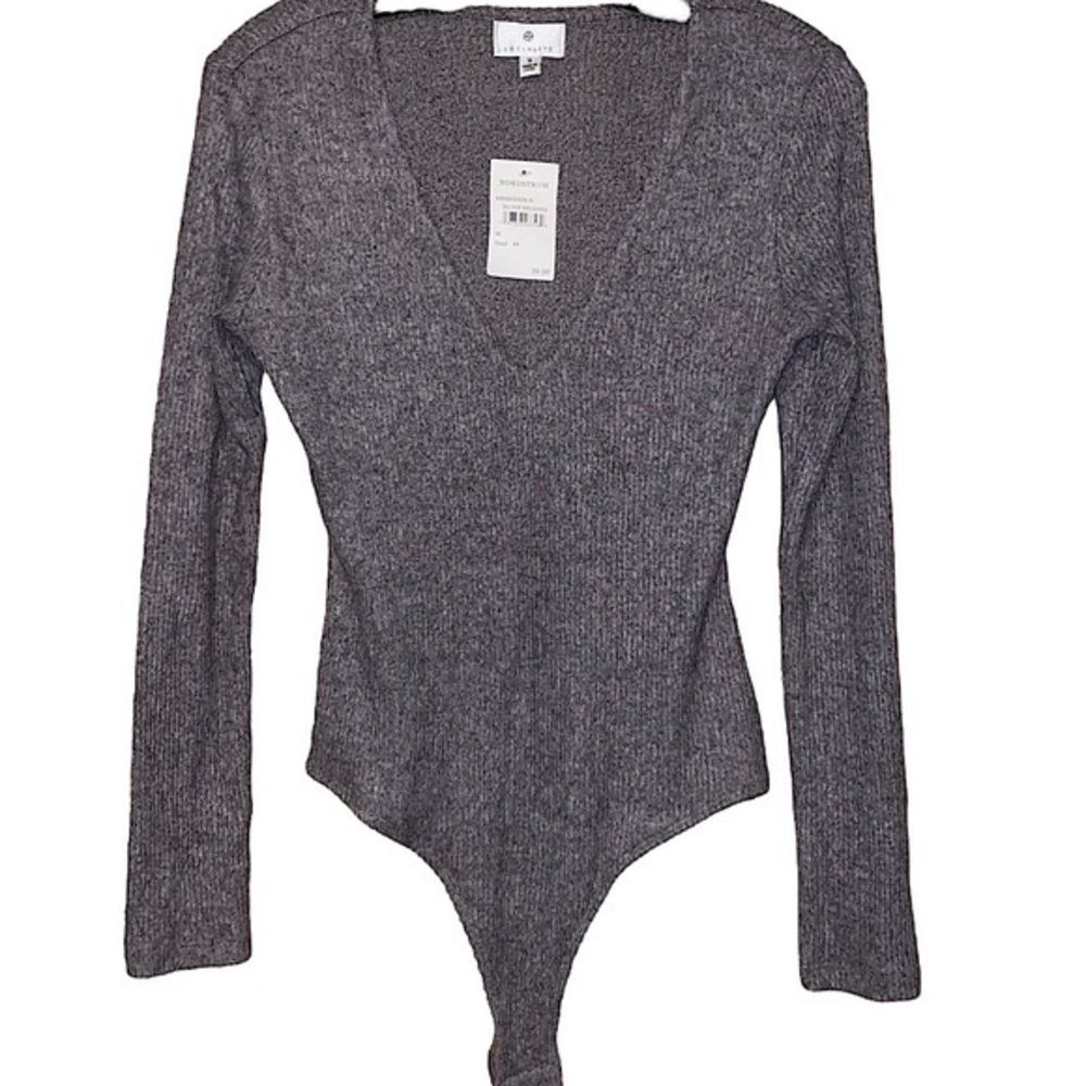Socialite Women | Size M | Gray V Neck Bodysuit